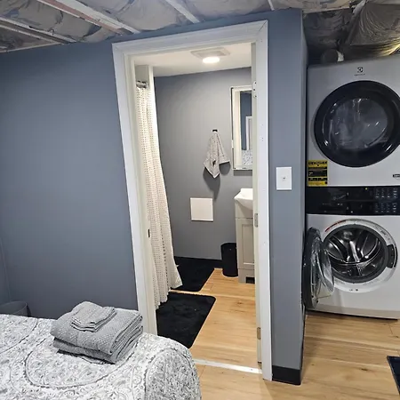 Studio Apartment In Baltimore City Exterior photo