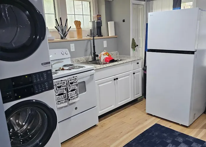 Studio Apartment In Baltimore City